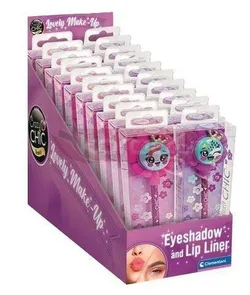 Безумный шик. Сочетание теней и подводки для глаз с цветочным рисунком.