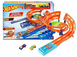 Набір гоночних трас HOT WHEELS: Twisted Loop + 1 машинка HTK17